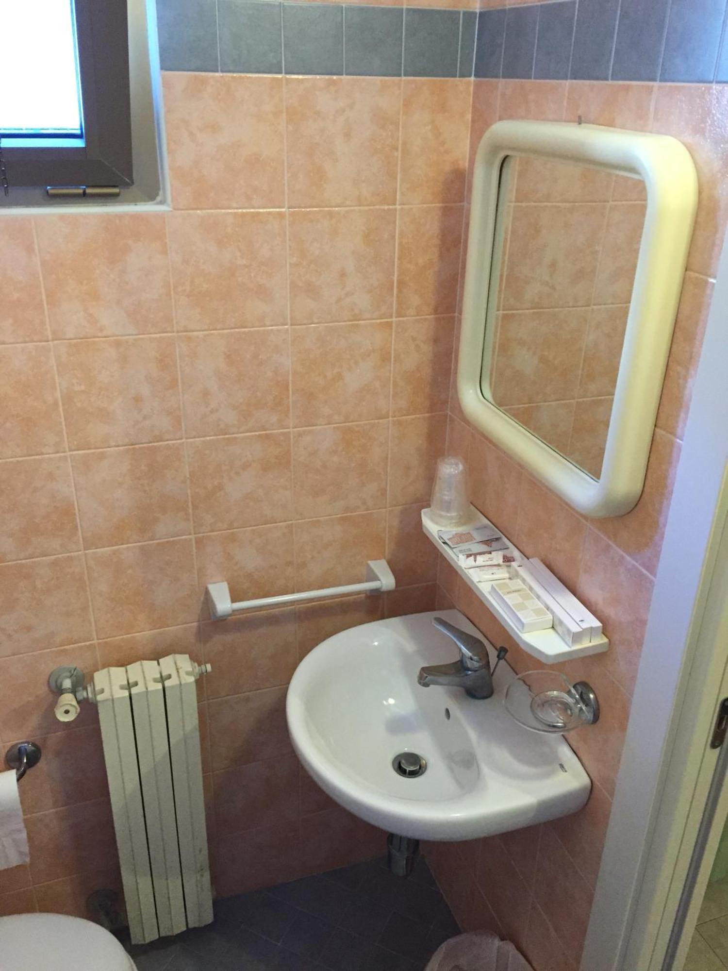 Hotel Peonia Rimini Chambre photo